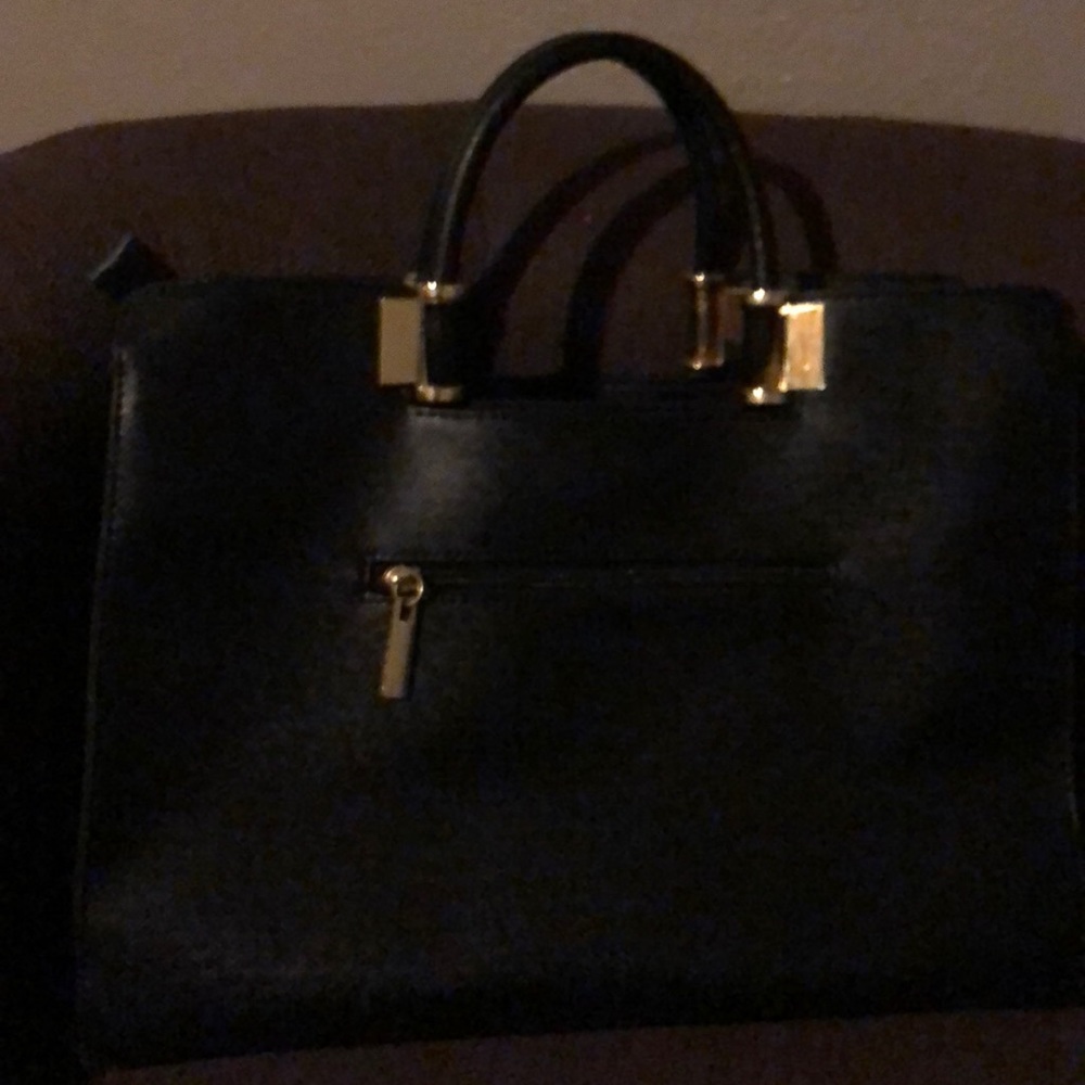 Ivanka Trump purse.